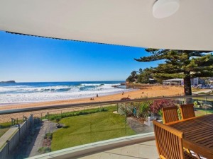 Renting vs Buying house on mortgage