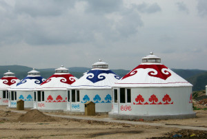 sustainable living in yurts